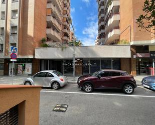 Vista exterior de Local de lloguer en L'Hospitalet de Llobregat amb Alarma