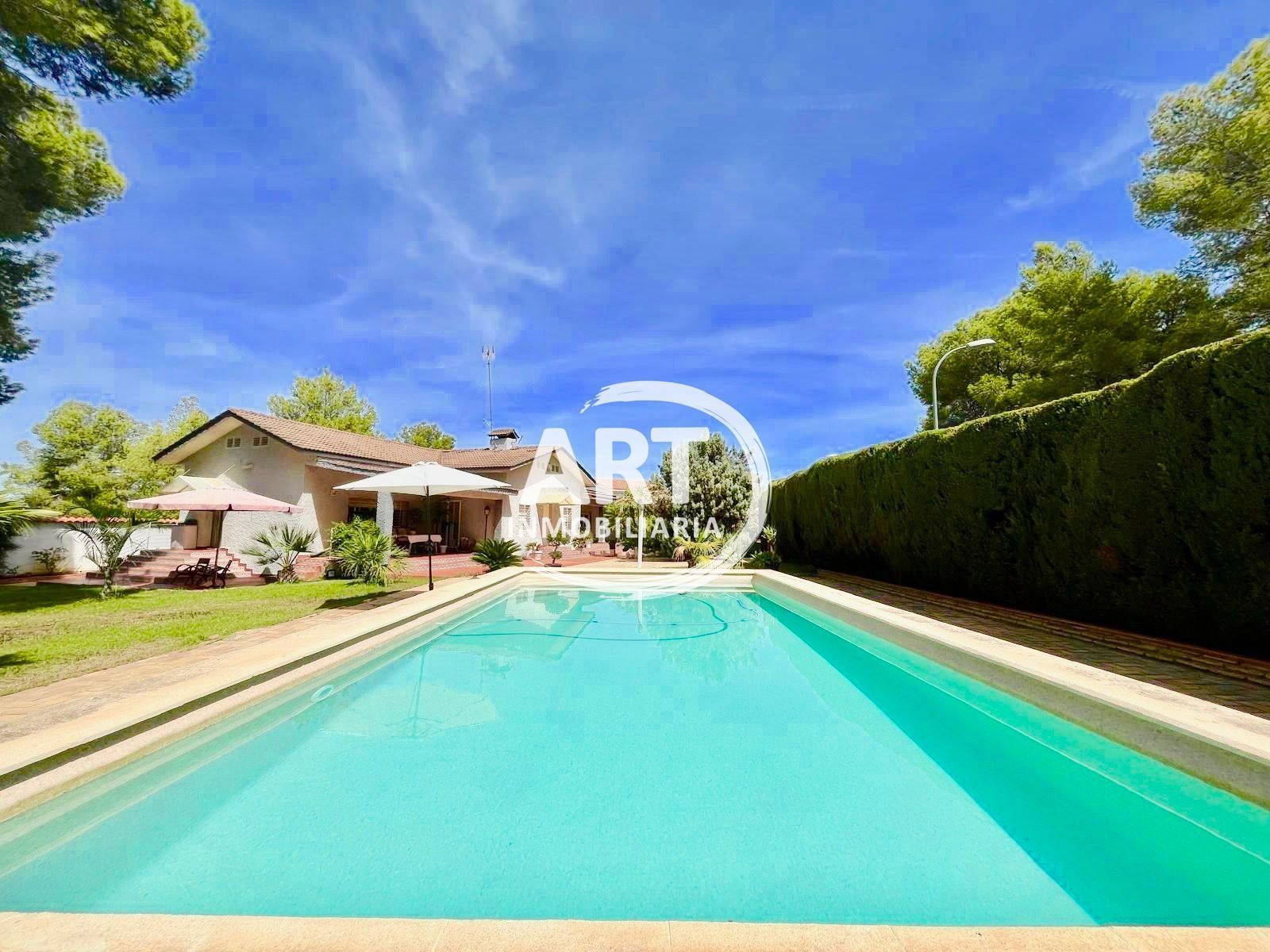 Garden of House or chalet for sale in L'Eliana  with Air Conditioner, Heating and Private garden