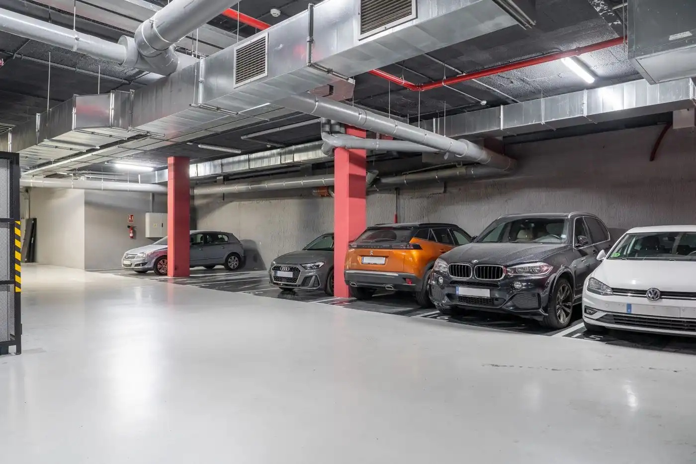 Parkplatz von Garage zur Miete in Barcelona
