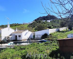 Vista exterior de Finca rústica en venda en Zahara amb Piscina