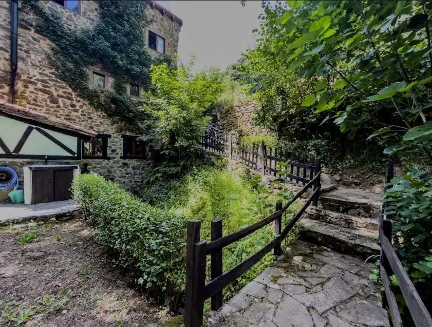 Jardín de Casa o chalet en venta en Pesaguero con Calefacción, Terraza y Amueblado