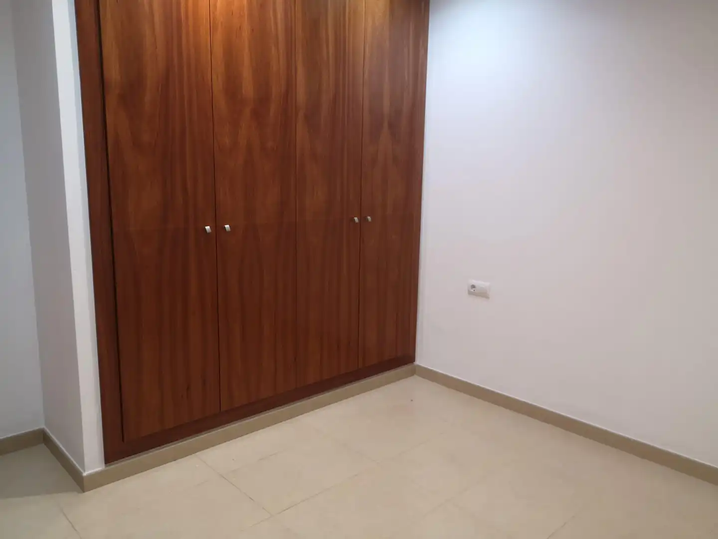 Detached homes for rent in Girona  with Air Conditioner, Heating and Private garden