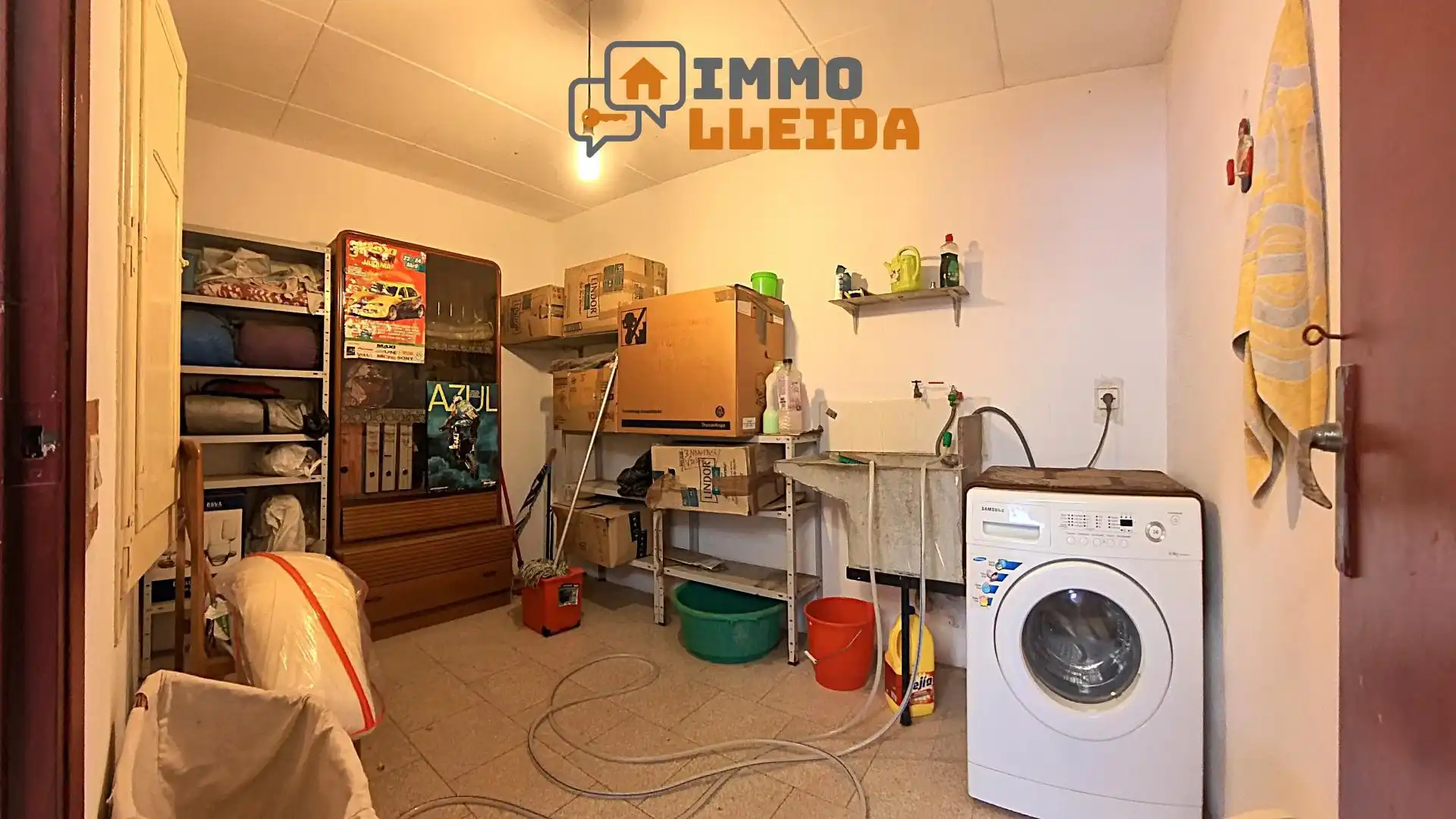 Casa adosada en venda en Binéfar amb Calefacció, Terrassa i Traster
