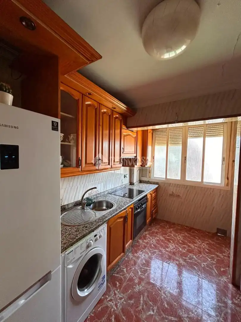 Cuina de Pis en venda en Sevilla amb Aire condicionat