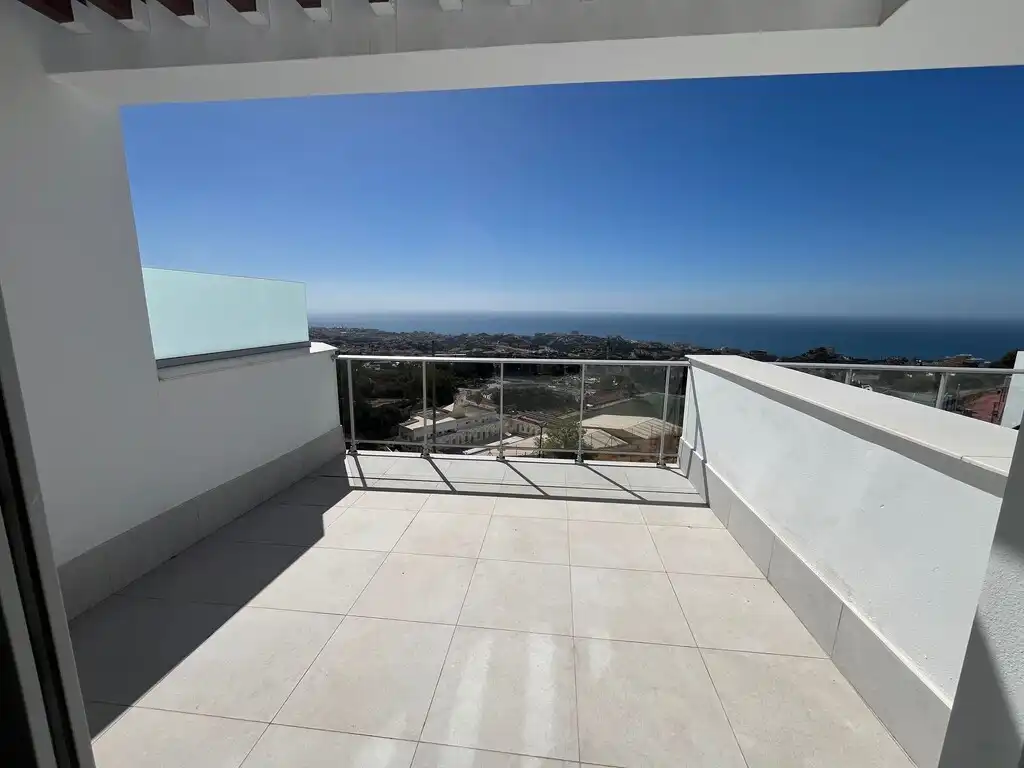 Terraza de Ático en venta en Benalmádena con Terraza y Piscina comunitaria