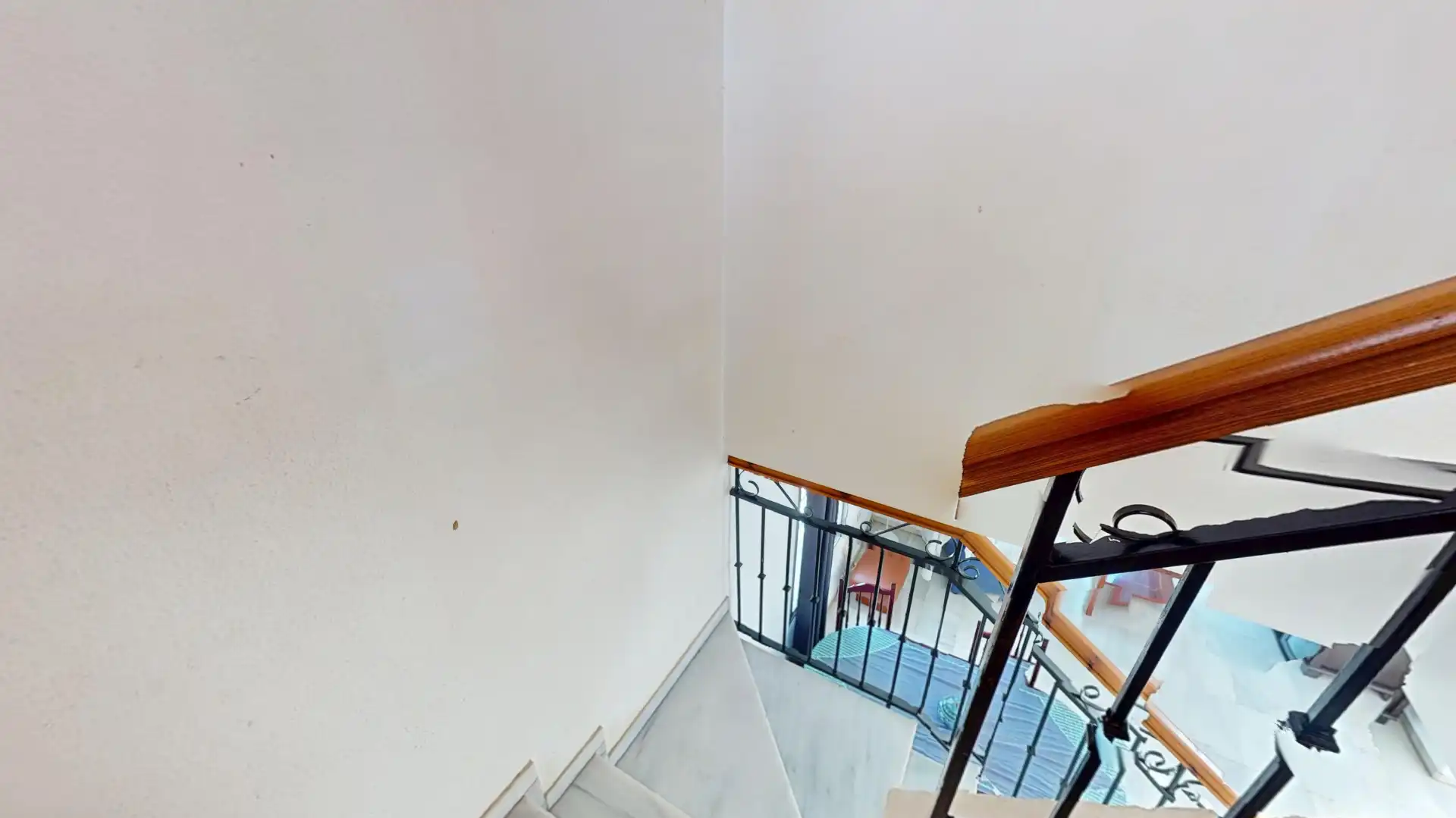 Casa adosada en venda en Málaga amb Jardí privat, Terrassa i Forn