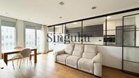 Living room of Attic for sale in  Barcelona Capital  with Air Conditioner, Heating and Private garden