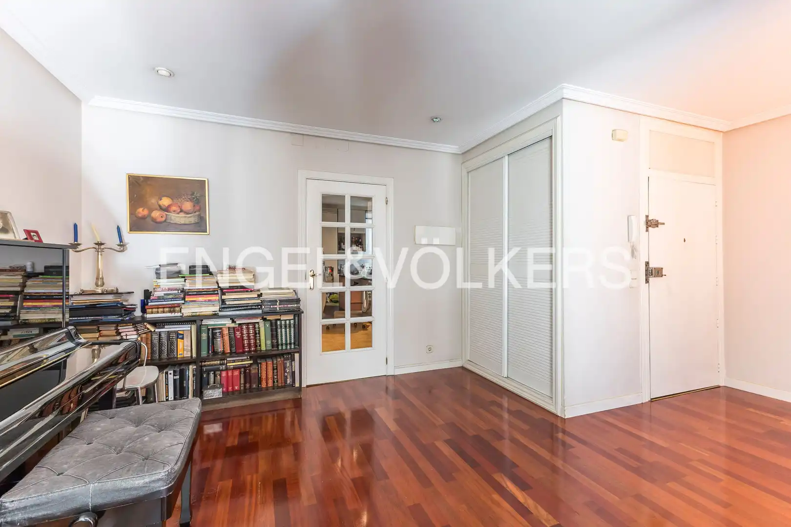 Sala de estar de Piso en venta en Madrid con Aire acondicionado, Calefacción y Parquet
