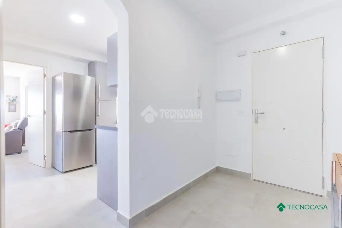 Piso en venta en Roquetas de Mar con Aire acondicionado y Terraza