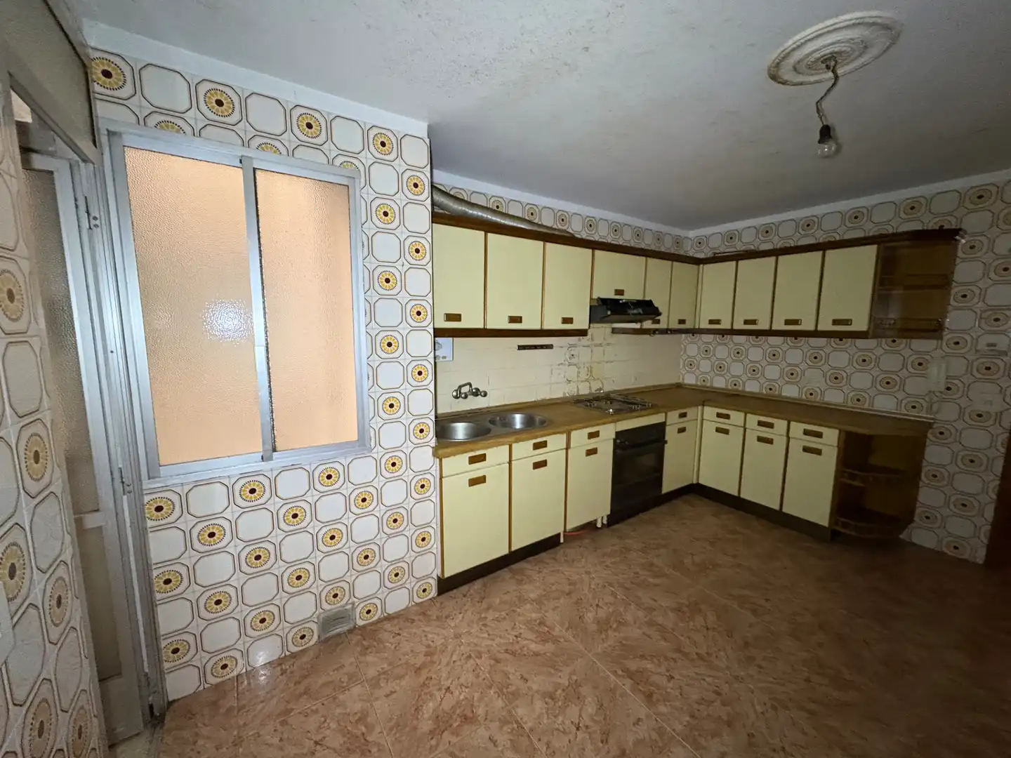 Kitchen of Flat for sale in Narón  with Storage room