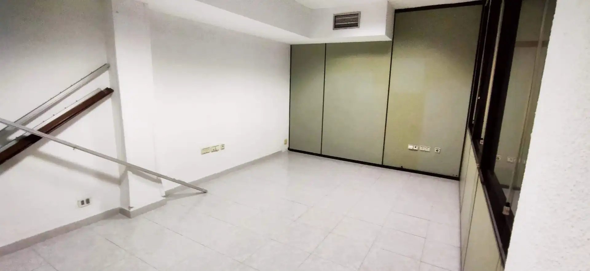Office space with lift for sale in Avenida Granada 13, imagen 27
