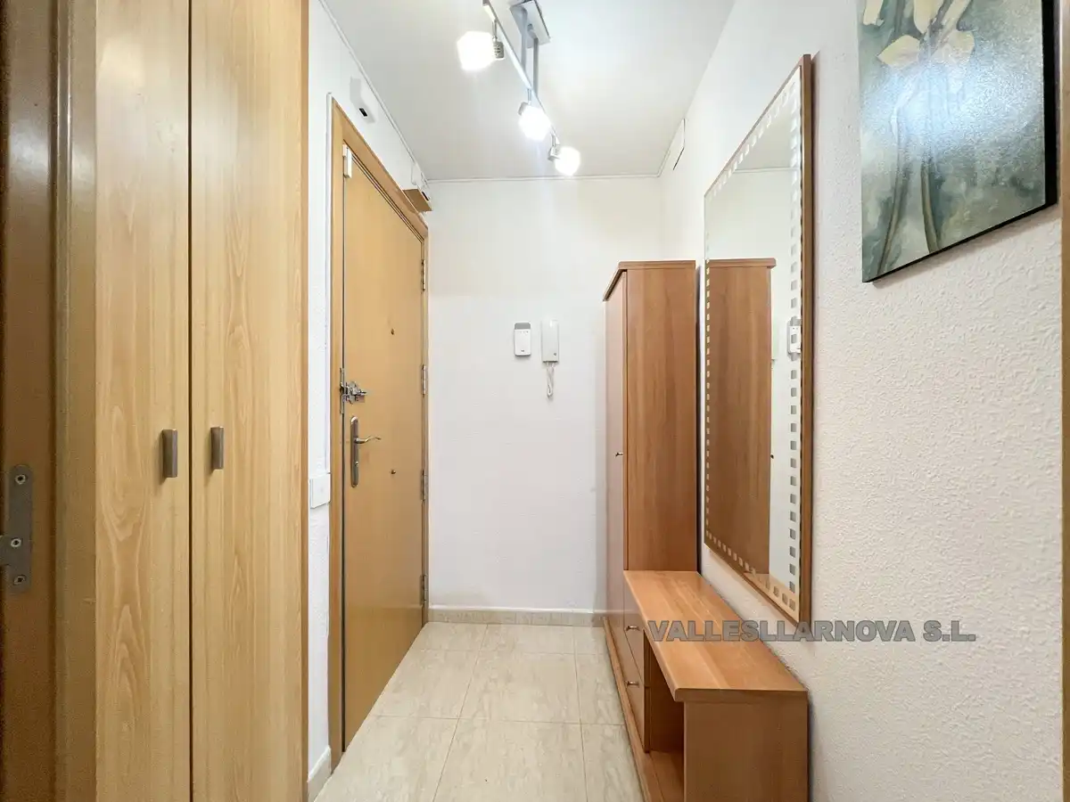Wohnung zur Miete in Mollet del Vallès mit Klimaanlage, Heizung und Möbliert