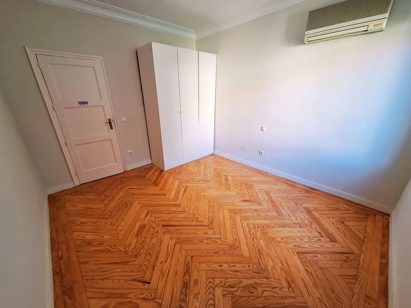 Wohnung zur Miete in Orense, Cuatro Caminos - Azca