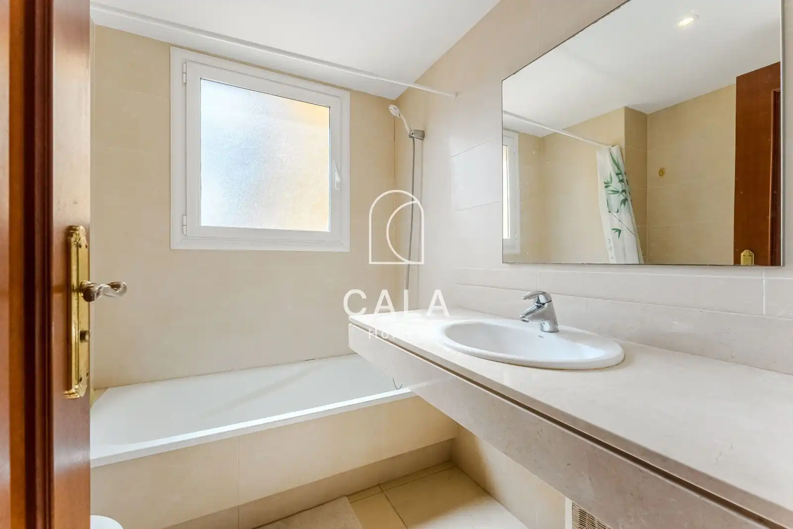 Bathroom of Apartments for sale in Guía de Isora  with Air Conditioner, Heating and Terrace