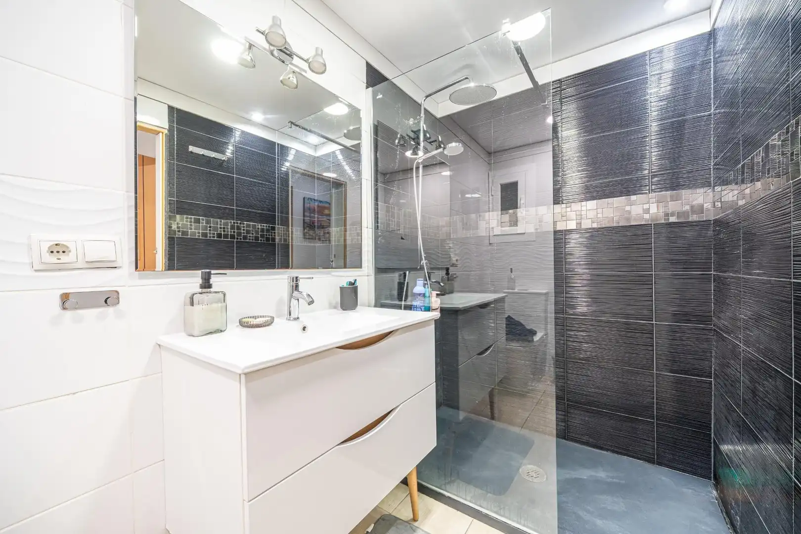 Baño de Piso en venta en  Palma de Mallorca