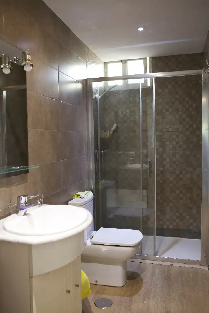 Habitació a Madrid, Madrid