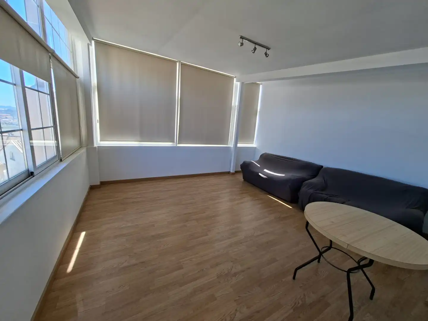 Living room of Houses for sale in Plasencia  with Air Conditioner