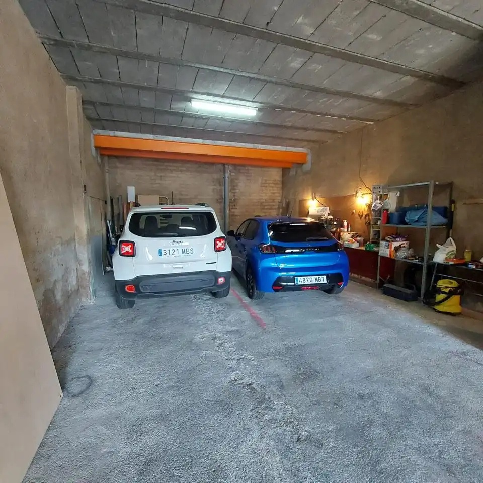Aparcament de Local en venda en Vilafranca del Penedès