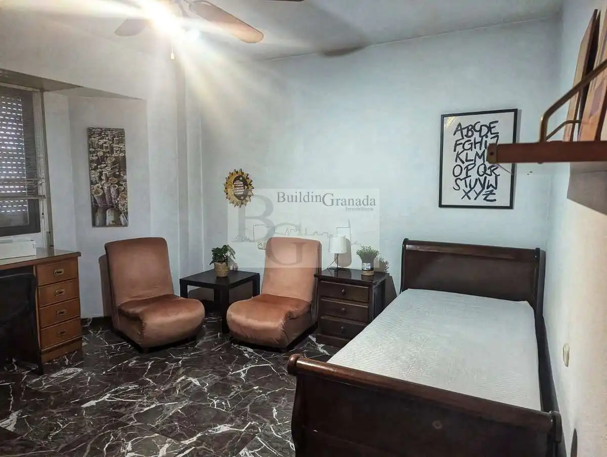 Bedroom of Flat for rent in Granada  with Terrace and Furnished