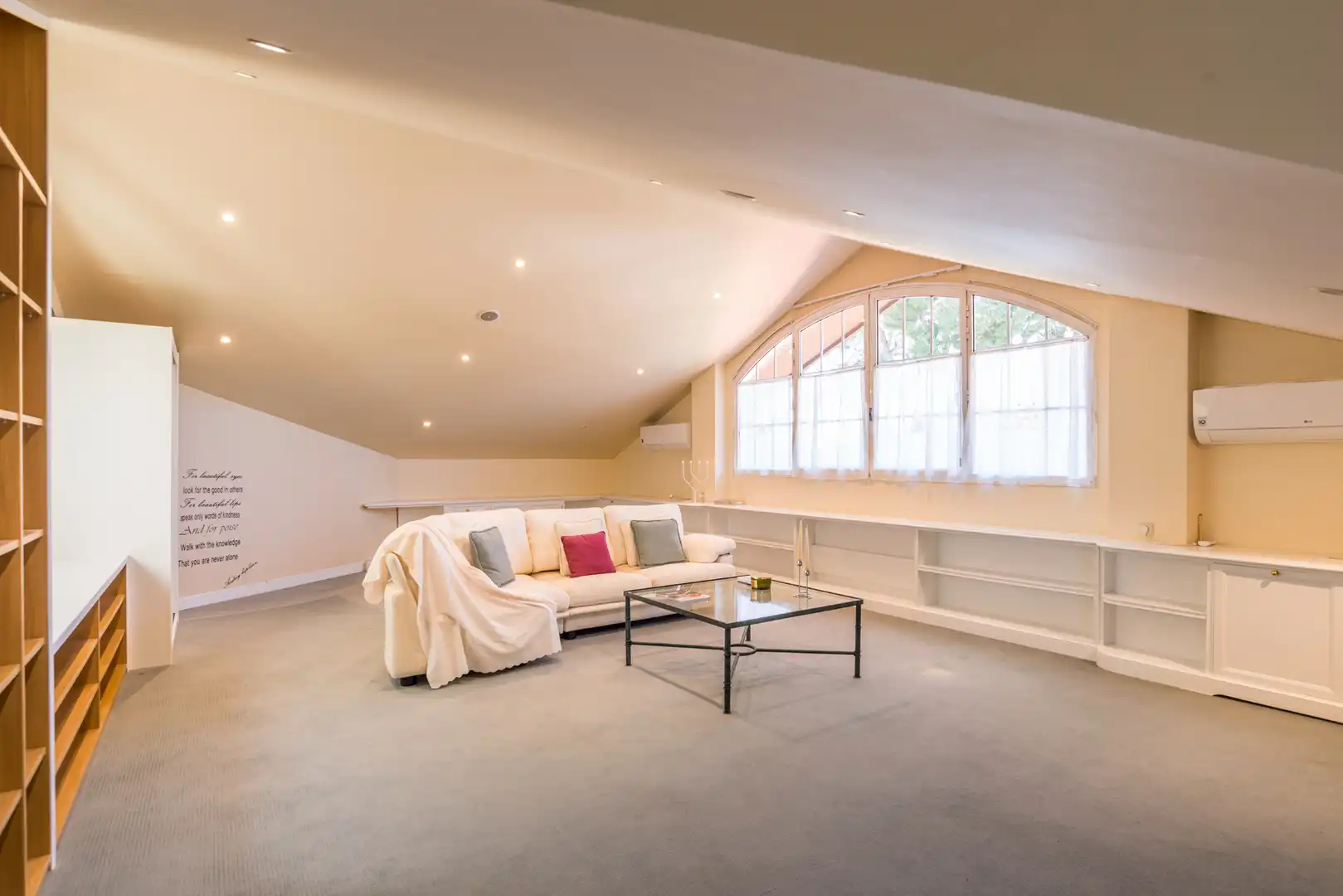 Casa o chalet en venta en Pozuelo de Alarcón con Aire acondicionado, Calefacción y Jardín privado