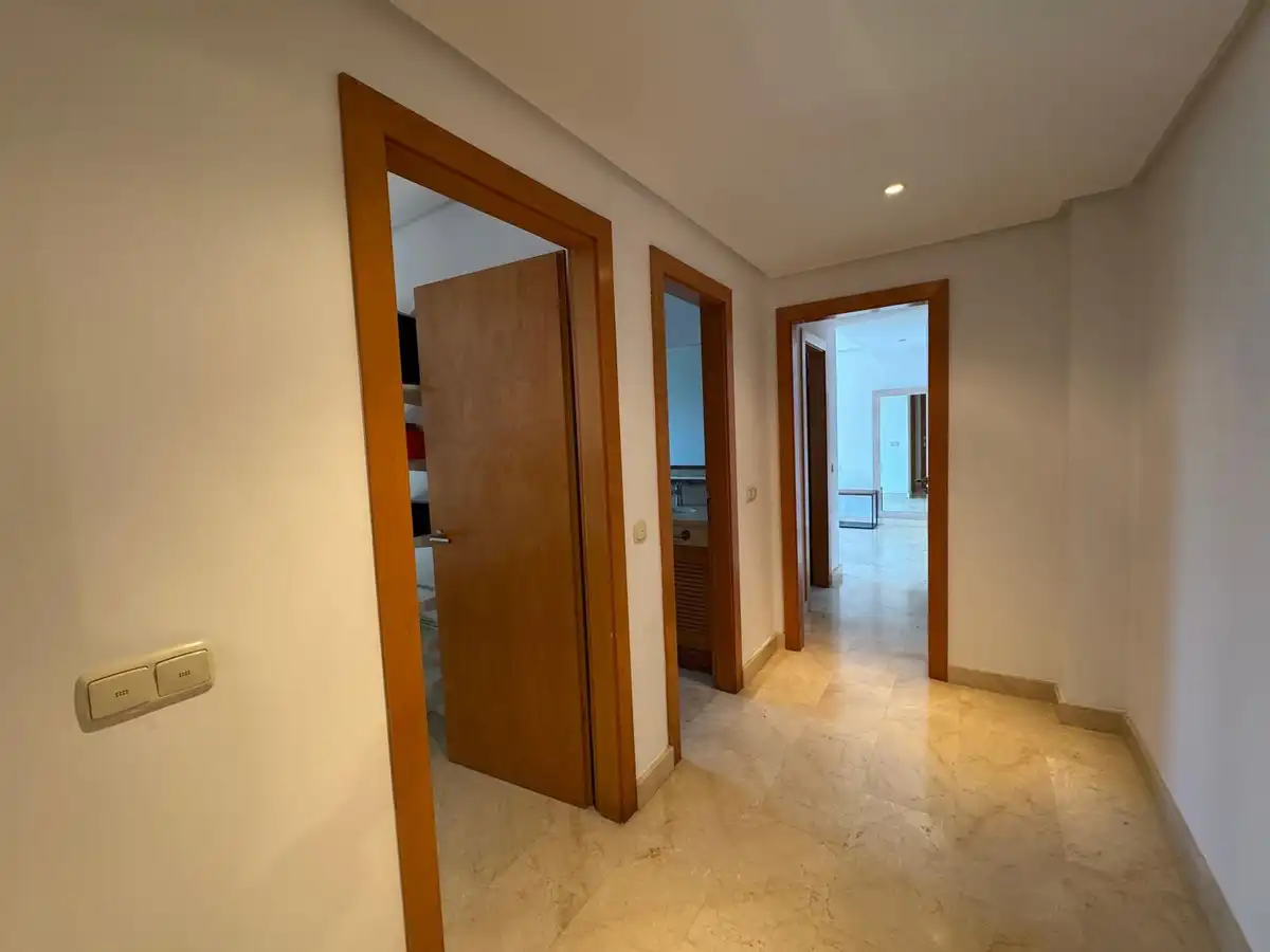Wohnung mit Aufzug zum Verkauf in Nueva Andalucía, imagen 12