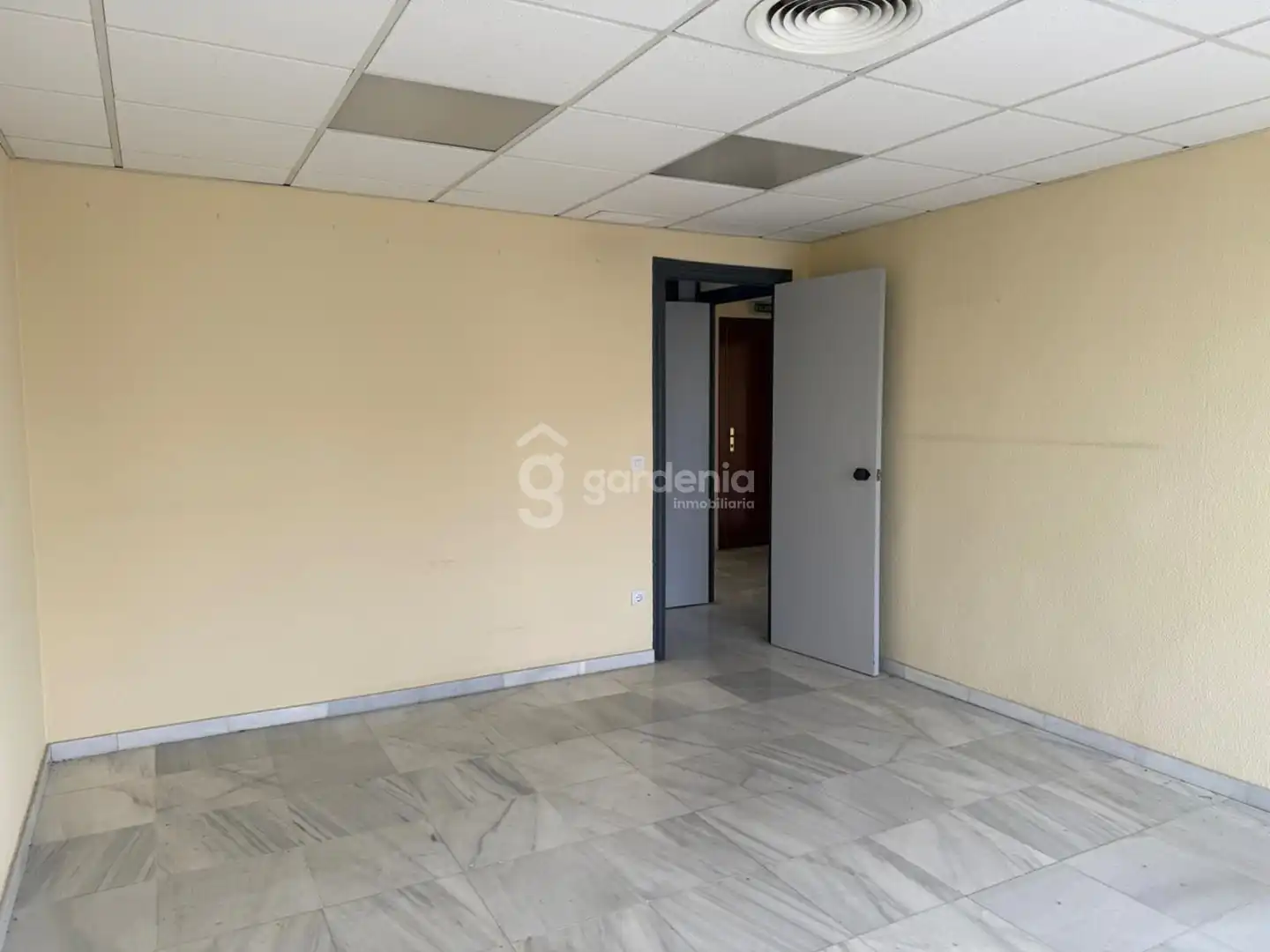 Oficina amb ascensor en venda a Toledo i Edificio, imagen 29