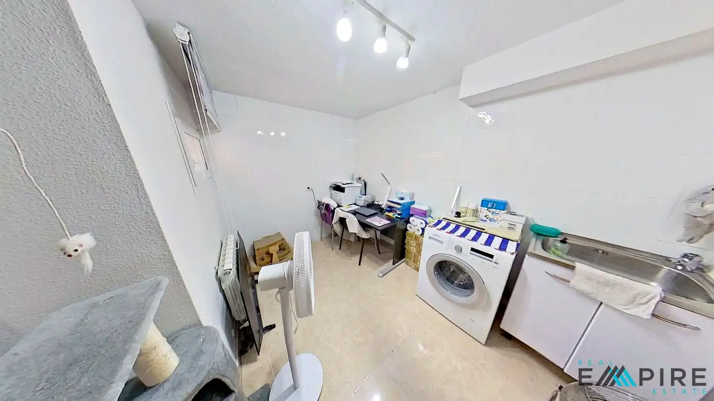 Detached homes for sale in Valdemoro  with Air Conditioner, Heating and Furnished
