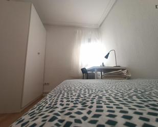 Bedroom of Apartment to share in  Madrid Capital  with Heating, Furnished and Internet