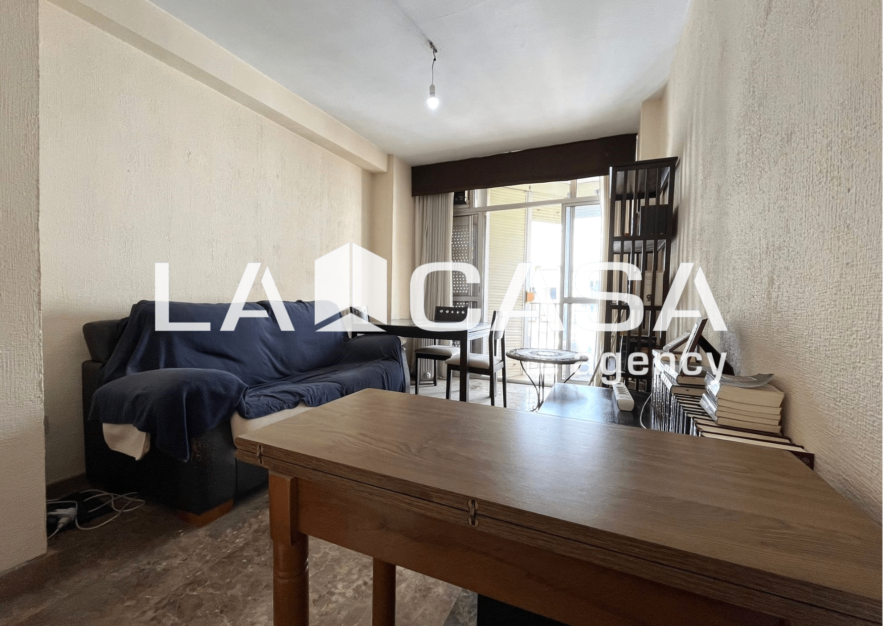 Flat for sale in  Sevilla Capital  with Terrace