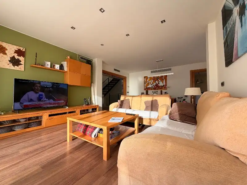 Sala de estar de Casa o chalet en venta en Palamós con Aire acondicionado, Calefacción y Jardín privado