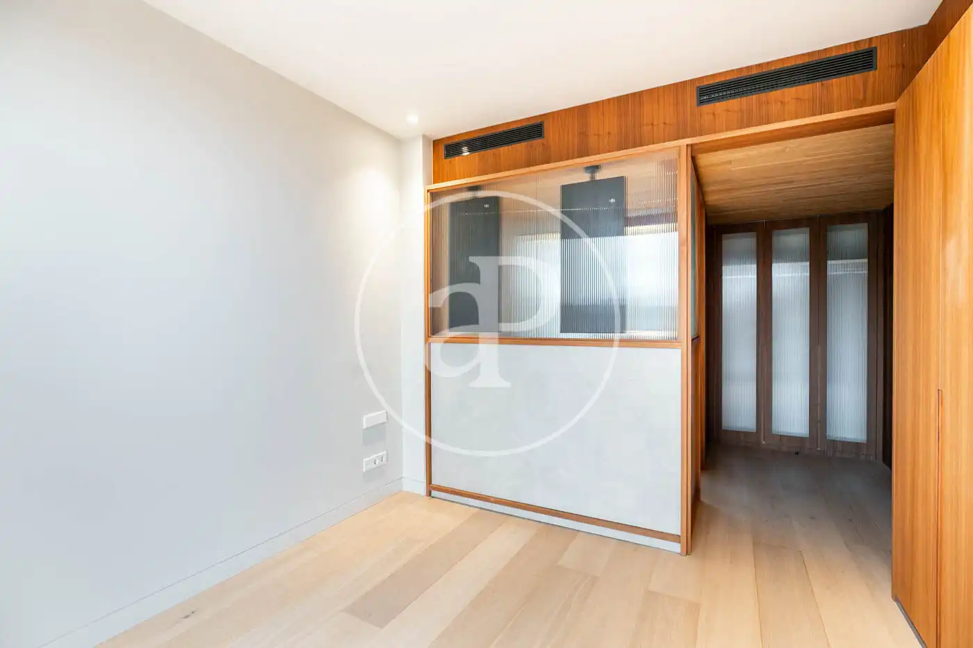 Piso de alquiler en Barcelona con Aire acondicionado, Calefacción y Jardín privado