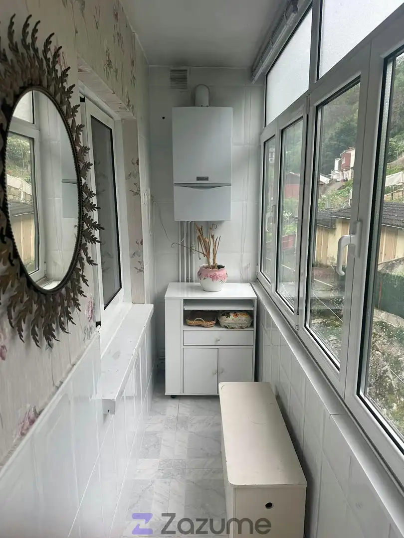 Balcony of Flat for rent in Mieres (Asturias)  with Heating, Parquet flooring and Furnished