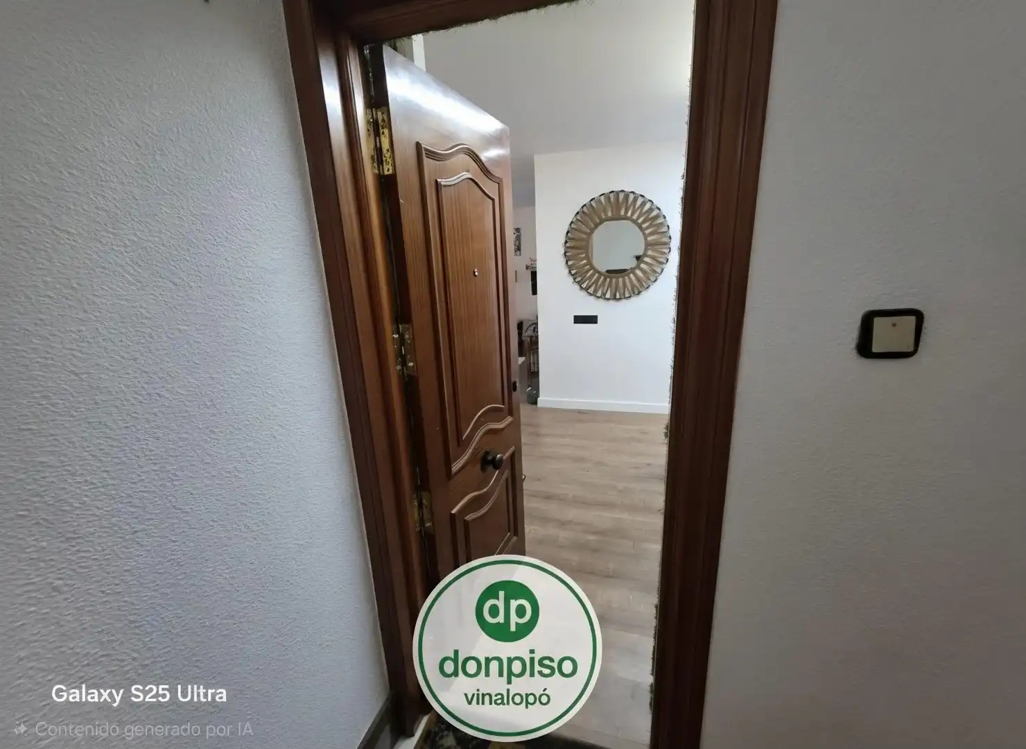 Mini appartamento con terrazza in vendita a Plaza Castelar - Mercado Central, imagen 2