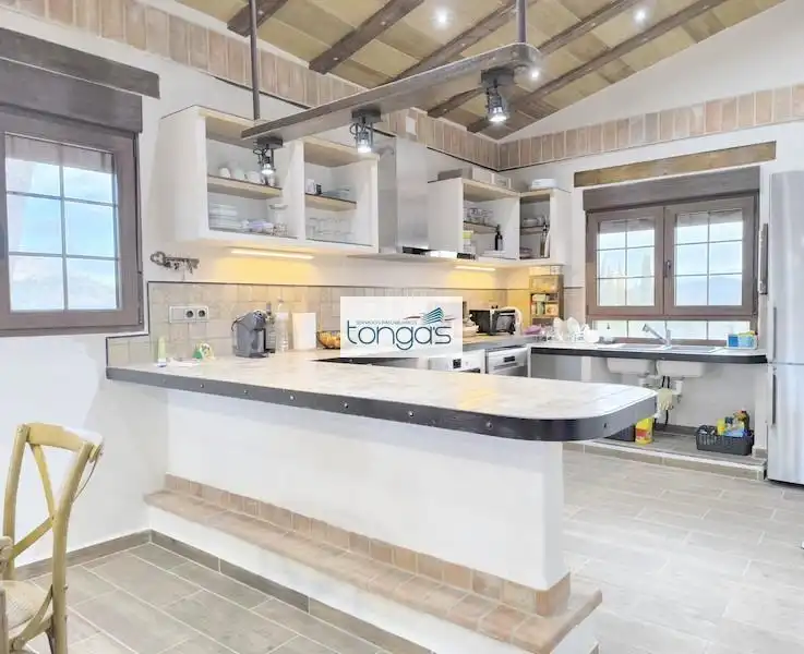 Chalet con piscina en venta en Xàtiva, imagen 2