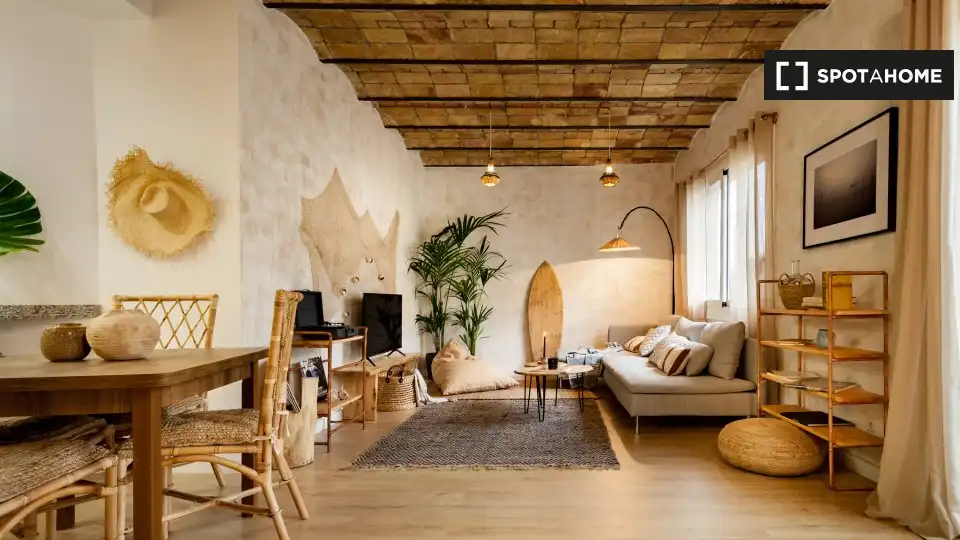 Room in Sant Gervasi- Galvany
