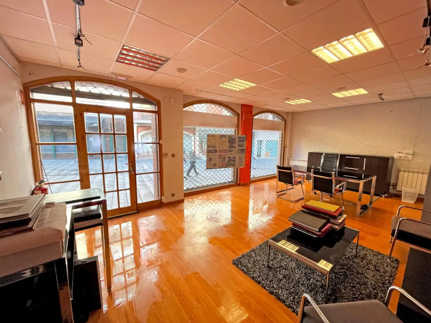 Local comercial en alquiler en Centro, imagen 2