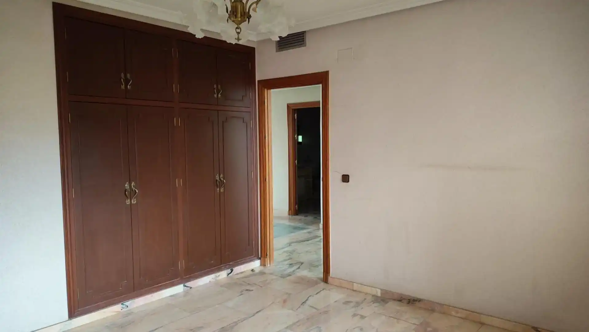 Habitación de Casa o chalet en venta en  Murcia Capital con Balcón