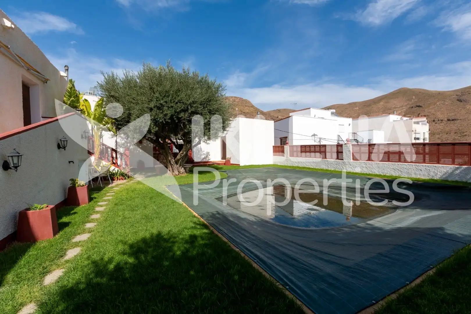 Casa o chalet en venta en Calle Parque, 9, Enix
