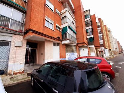 Exterior view of Flat for sale in Palencia Capital  with Heating, Terrace and Balcony