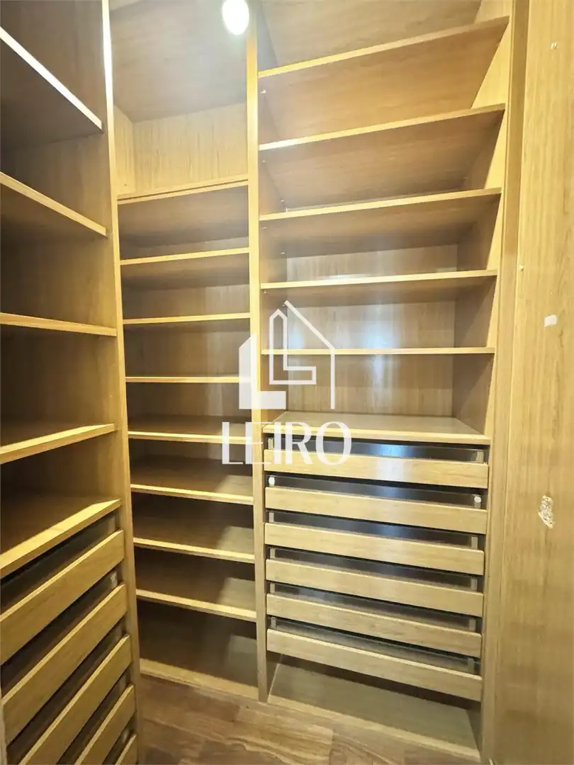 Piso en venta en Vilagarcía de Arousa con Calefacción, Parquet y Trastero