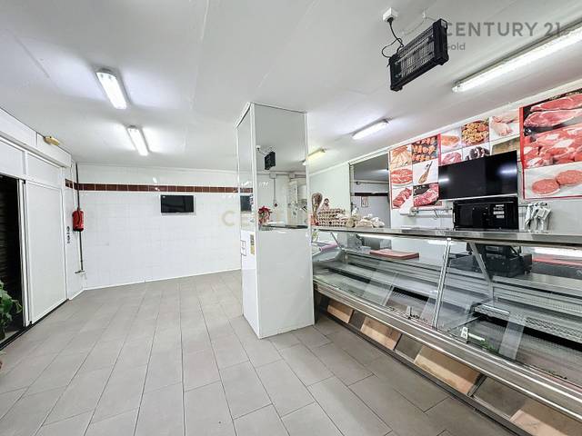 Local comercial en Venta en HOYO HIGUERON, 4 en Dos Hermanas - Nuevo San Andrés