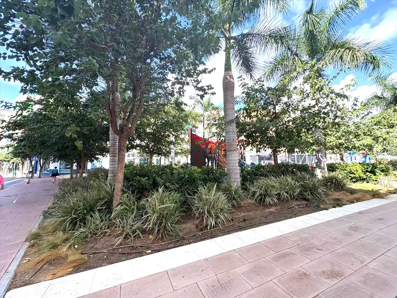 Vista exterior de Pis en venda en Estepona