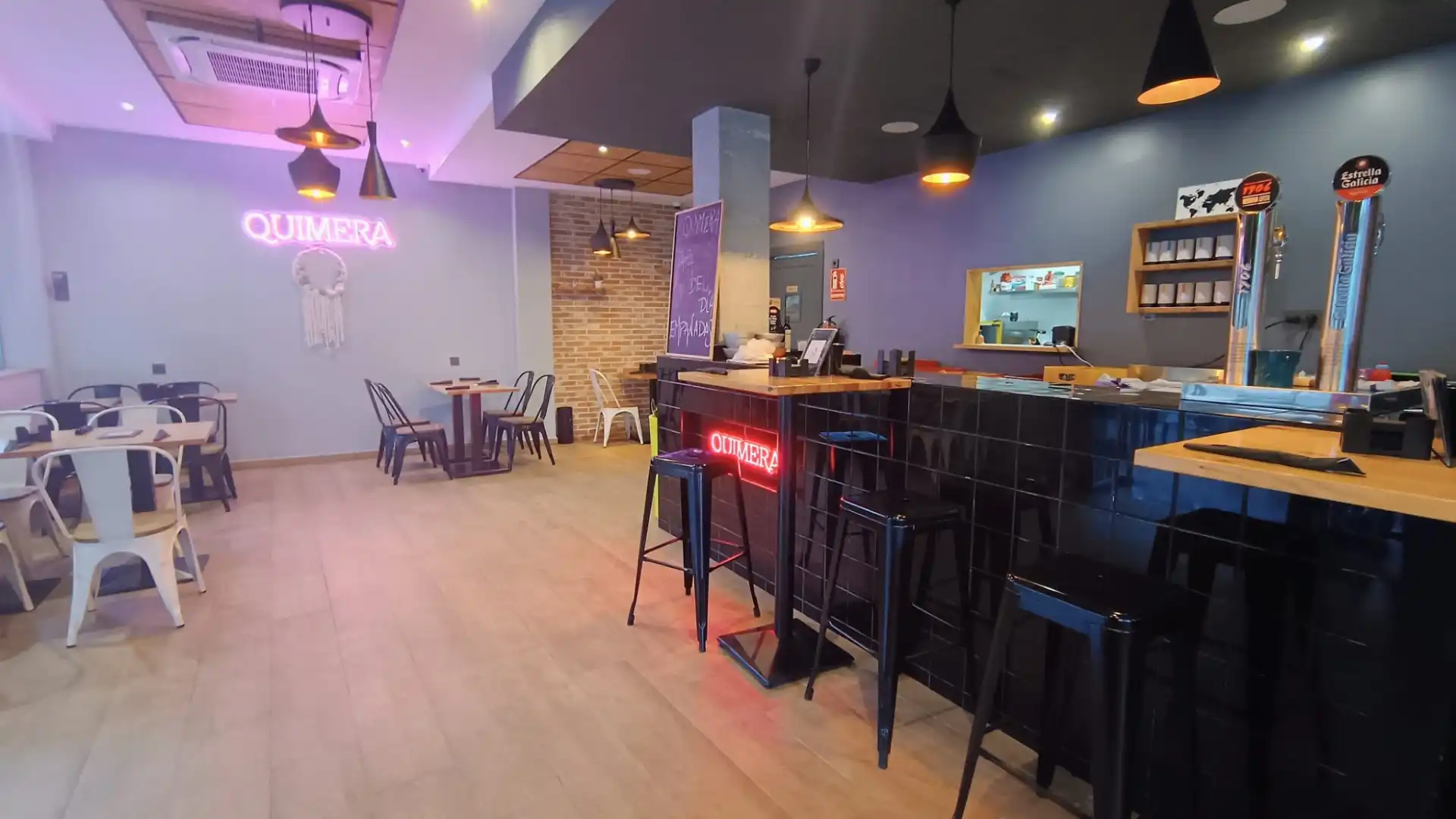 Business premises for transfer in Calle Tejar 27