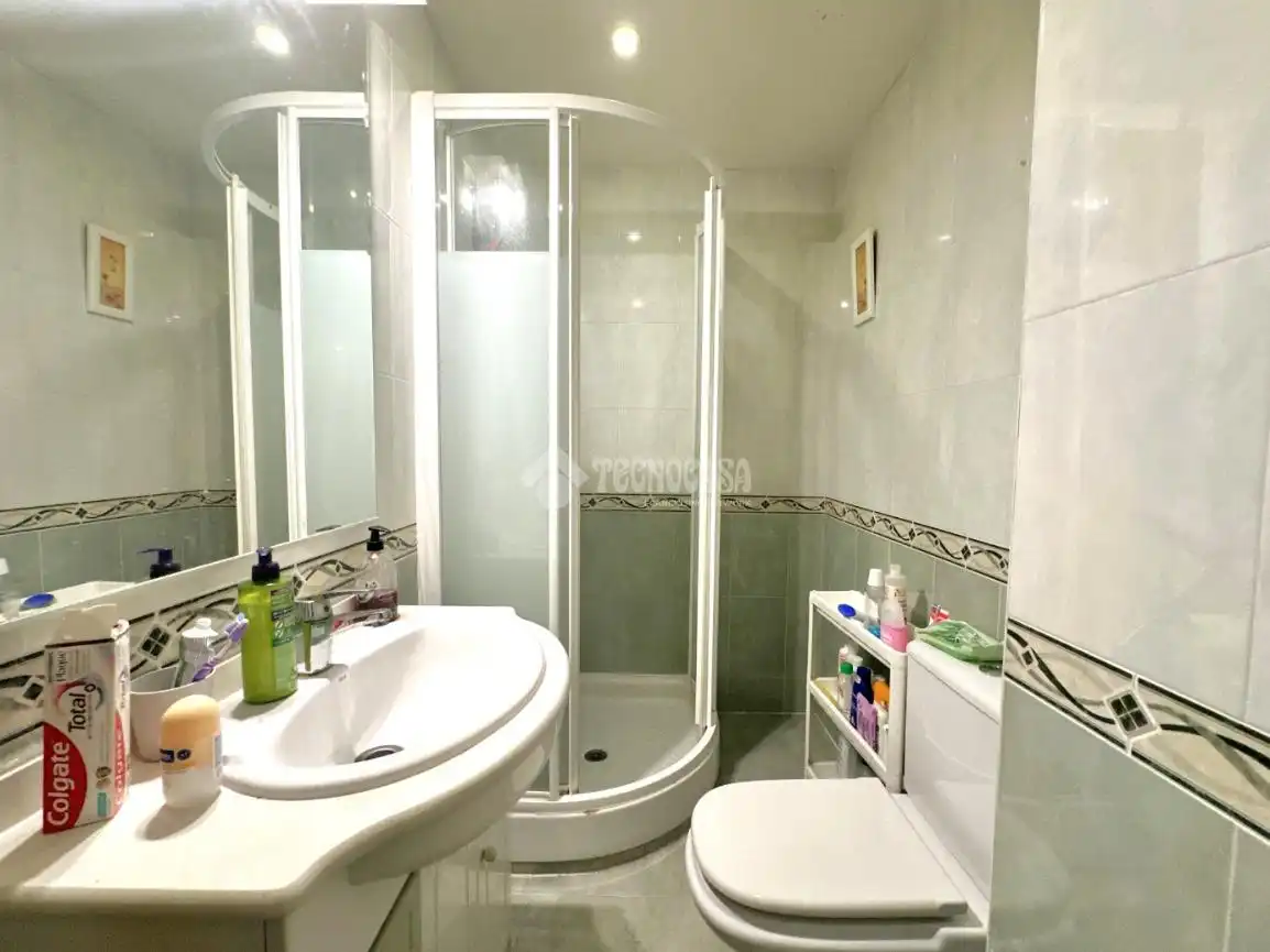 Baño de Piso en venta en Móstoles con Calefacción y Terraza