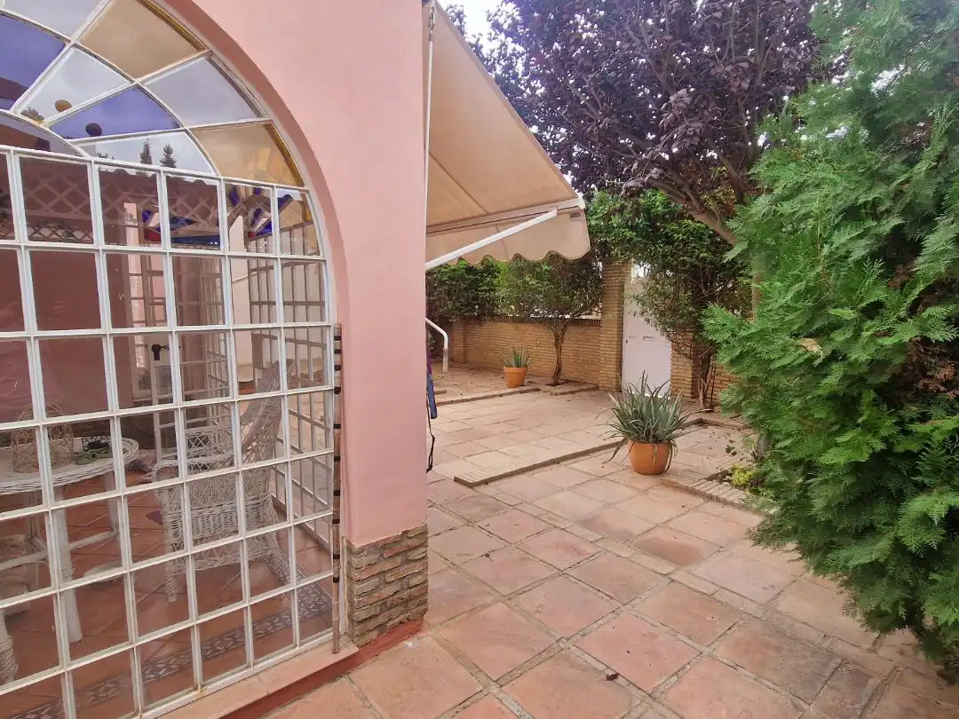 Chalet con piscina en venta en Calle Miguel de Cervantes 13, imagen 19
