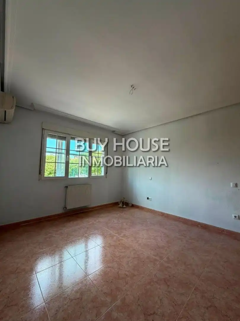 Villa con giardino in vendita a Estación - Cruz Roja, imagen 29