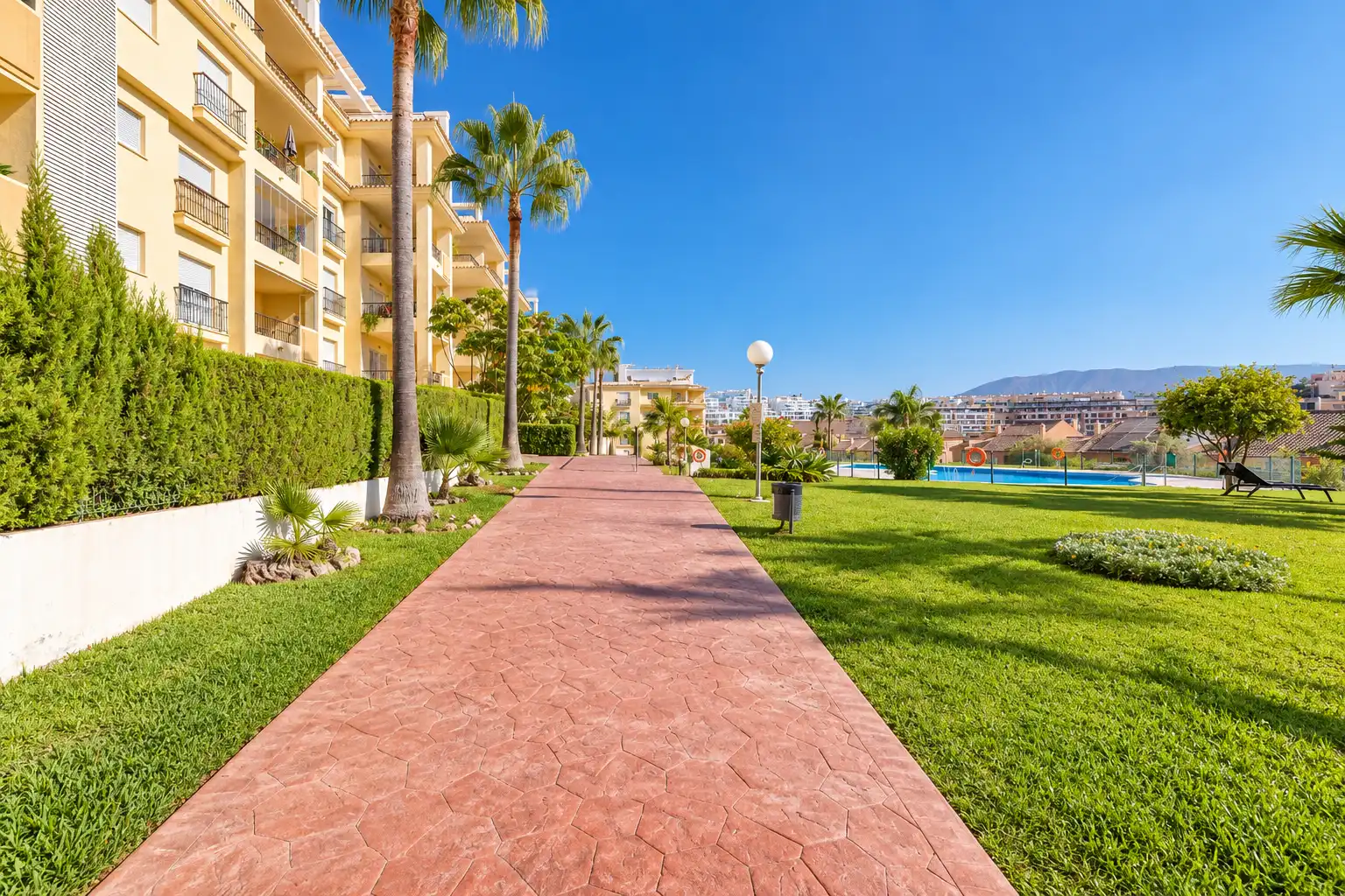 Apartment with pool for sale in Calle Las Azaleas, imagen 30