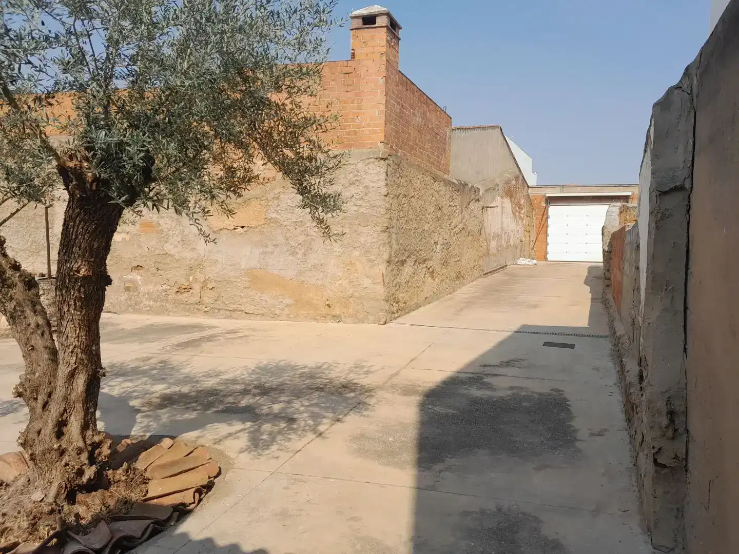 Vista exterior de Casa adosada en venda en Villalba de los Barros, Badajoz