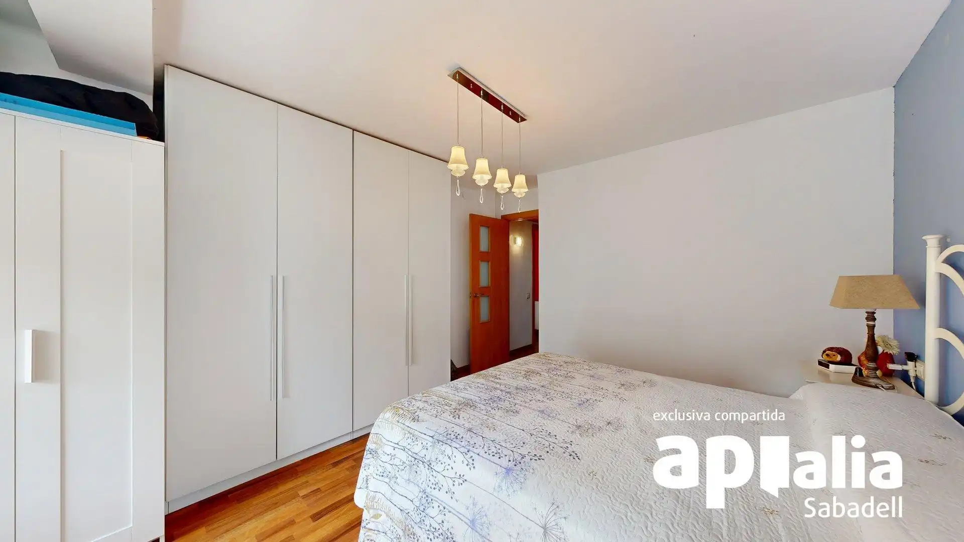 Schlafzimmer von Wohnung zum Verkauf in Barberà del Vallès mit Heizung, Terrasse und Balkon