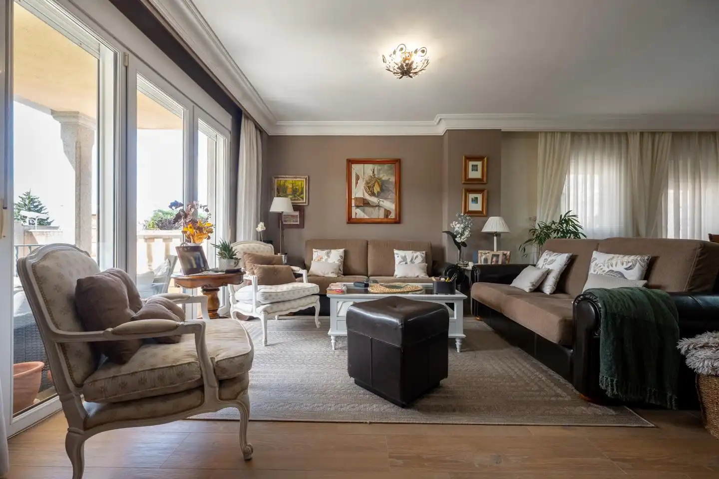 Sala d'estar de Casa o xalet en venda en Ávila amb Calefacció, Jardí privat i Terrassa